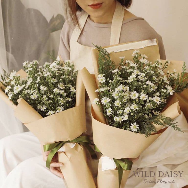 Bạn có thể tự làm ra những bó hoa Thạch Thảo khô ấn tượng